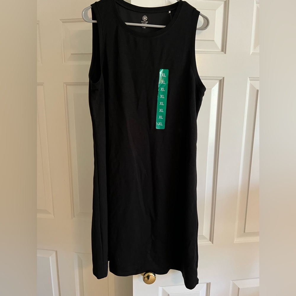 GAIAM Black Flowy Mini Dress XL